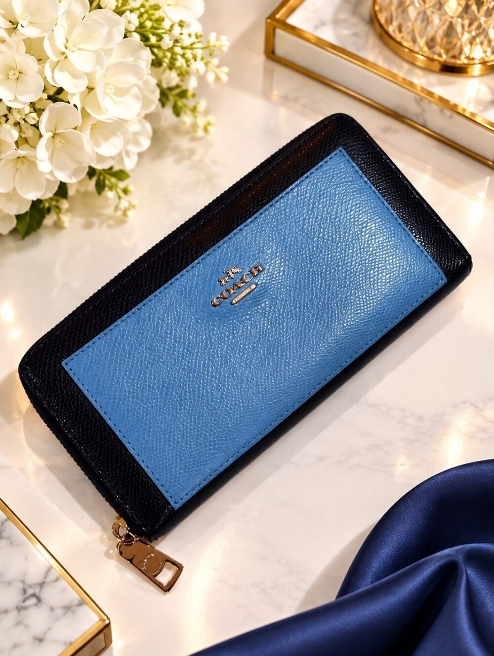 Coach Navy Blue & Light Blue Crossgrain Leather Zip Around Wallet Gold Hardware